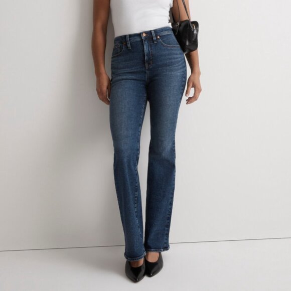 Madewell Skinny Flare Jeans in Alvord Wash: Instacozy Edition, Size 33 - Picture 3 of 5